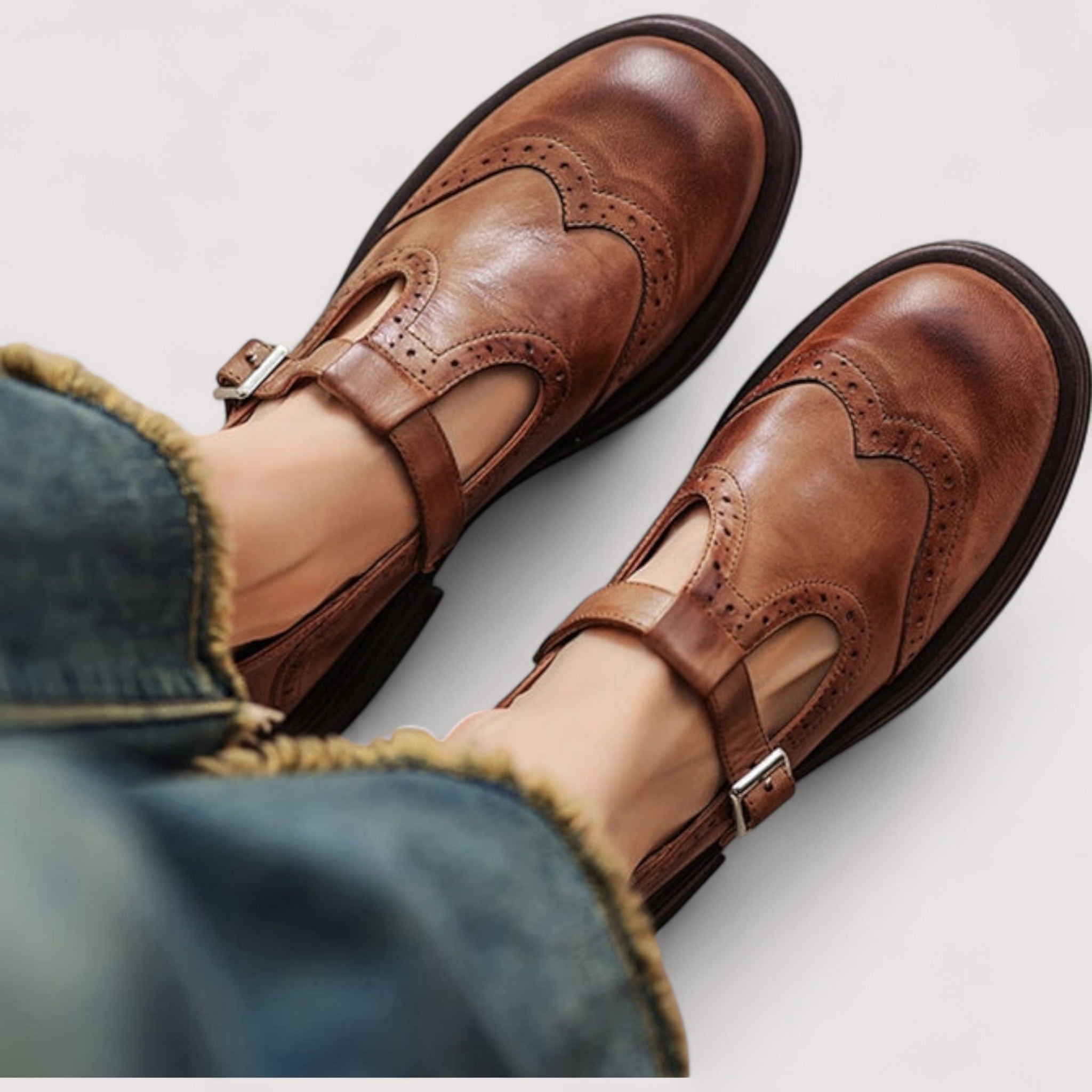 Walksure | Wide Toe-Box & Arch-Support Sneakers